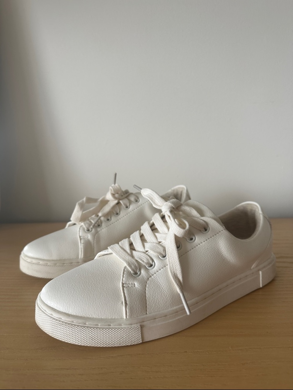 Joie Sneakers SIZE 8